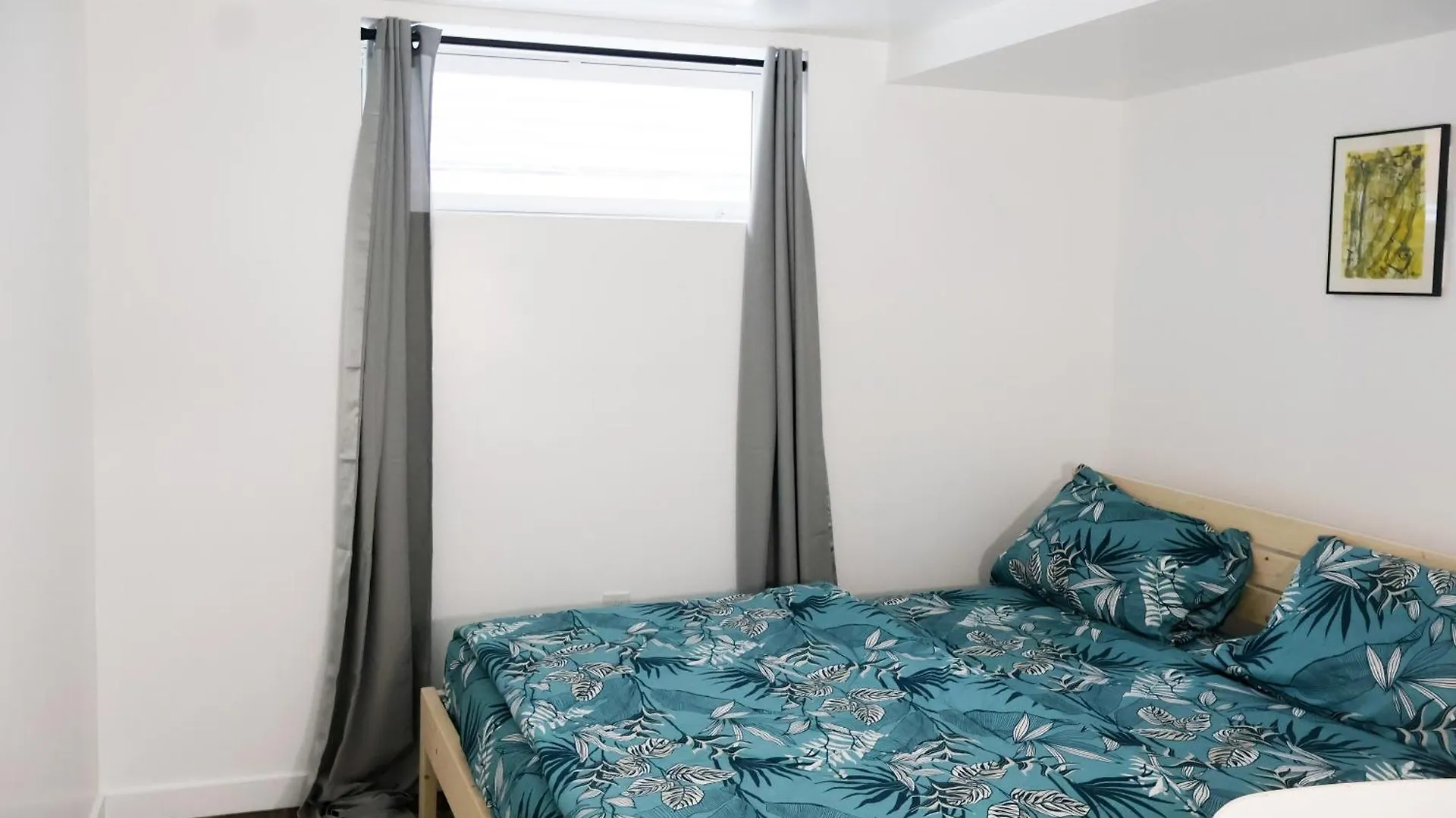 Apartment Cozy 2 Bedroom Basement Suite Winnipeg