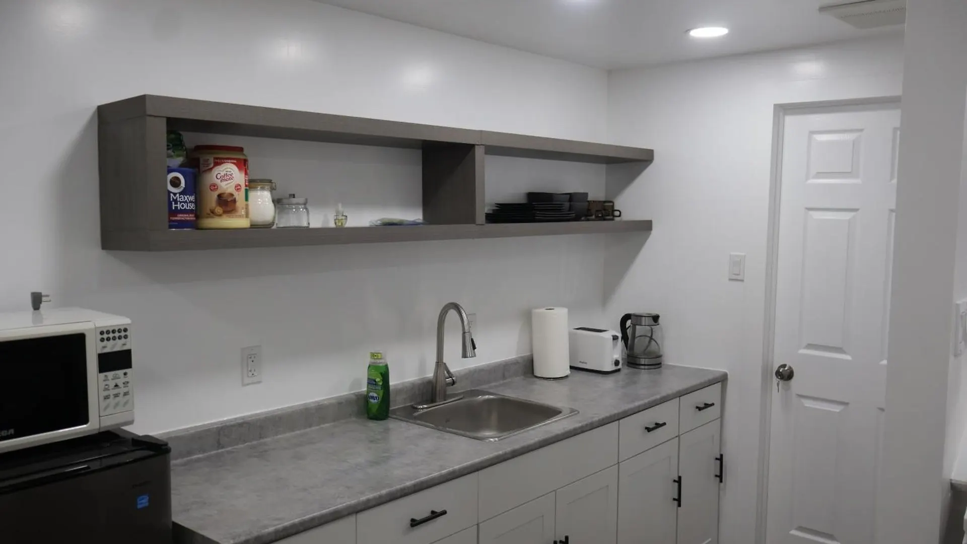 Apartment Cozy 2 Bedroom Basement Suite Winnipeg